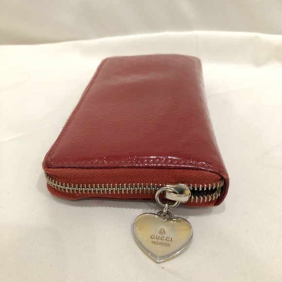 Gucci Red Enamel Zip Around Long Wallet Sku#84182 (gently used,zipper pull miss) - Picture 3 of 13